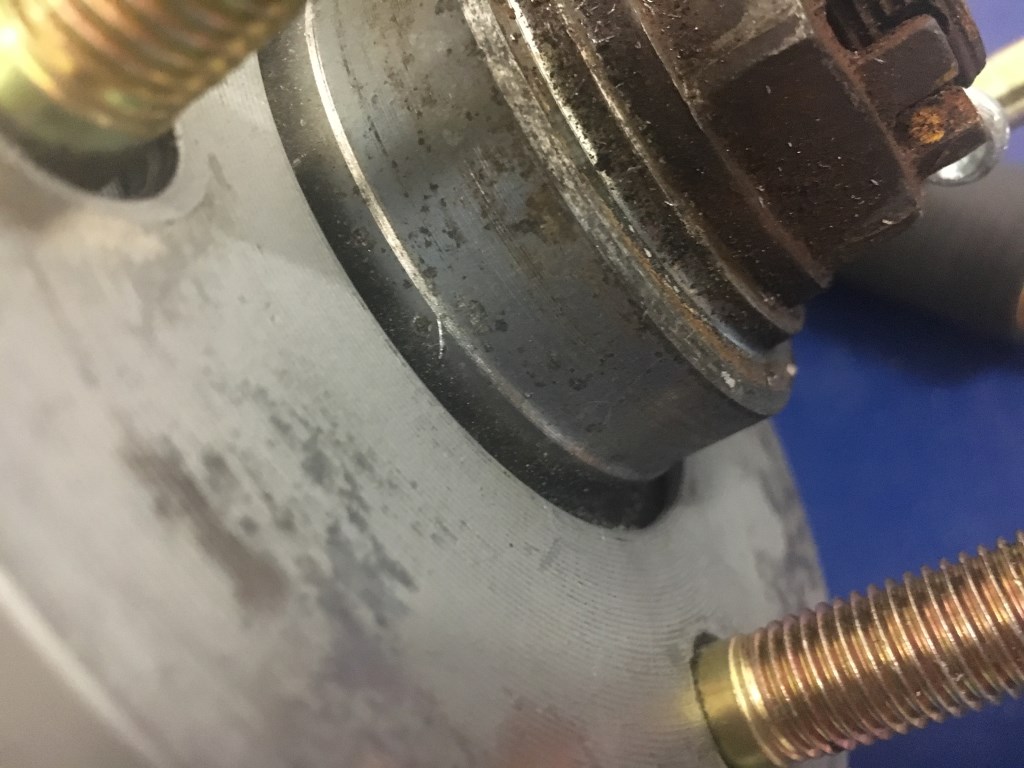 Hub offset edge